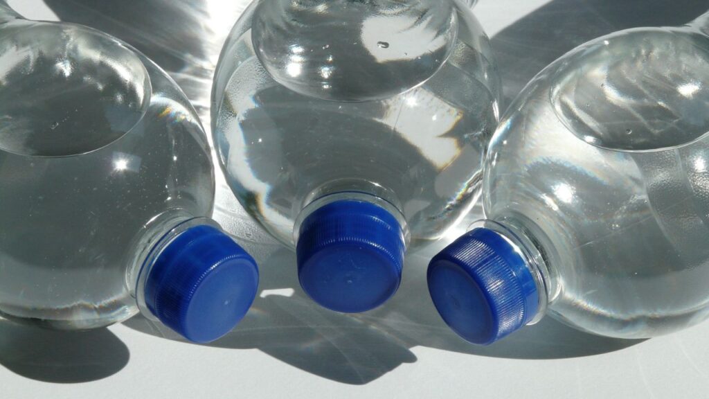 3. 断水・停電時「備蓄水が足りない!」と焦る瞬間