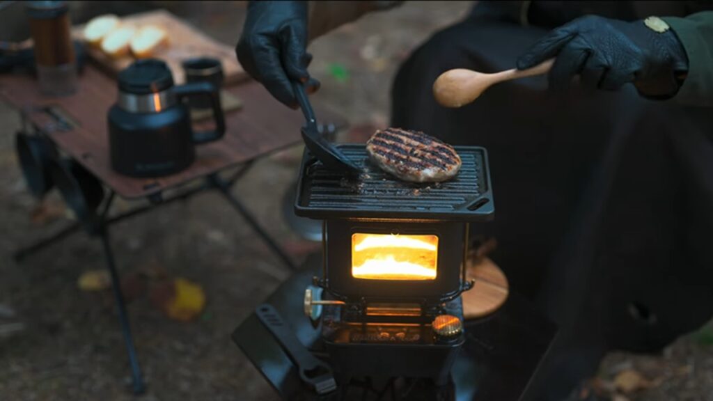 アイロンストーブならではの魅力|“癒し・所有感・炎”