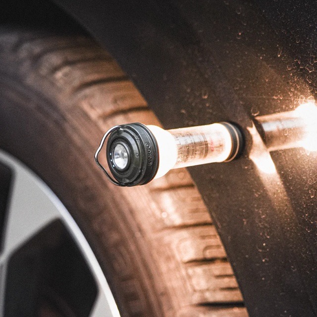 マグネット吸着で自由度の高い設置が可能