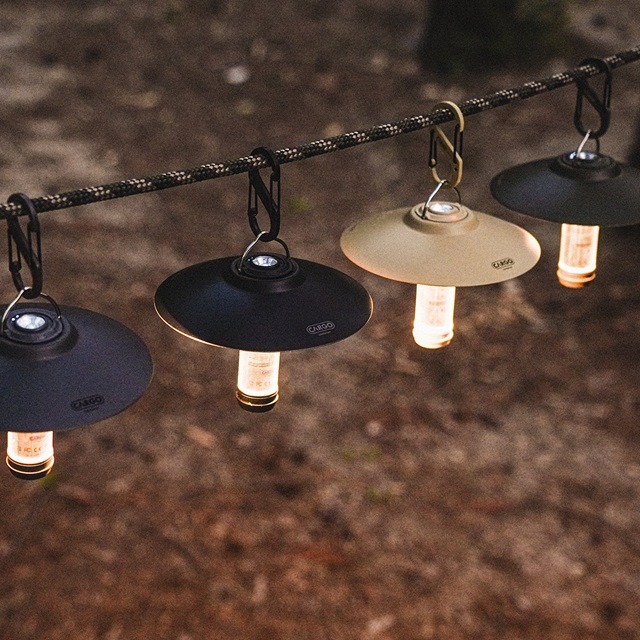 GLOW SHADEで柔らかな光を演出