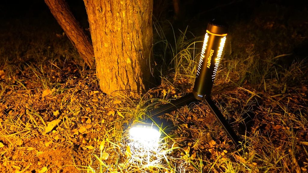 T1×AL01はソロキャンプの夜を完成させる「理想のタッグ」
